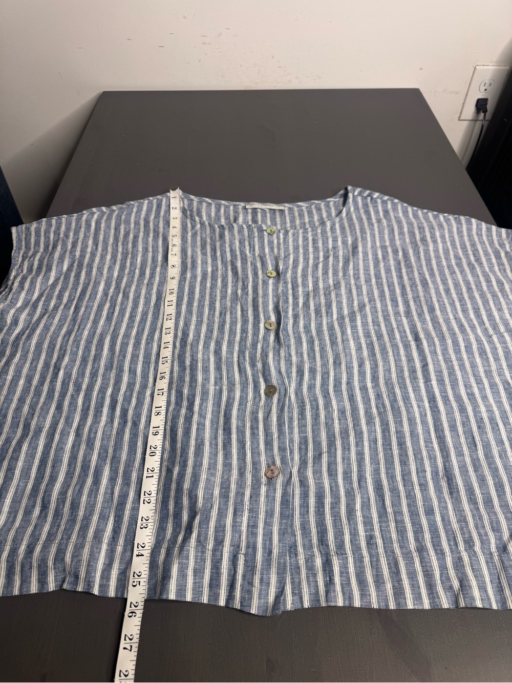 Bryn Walker – Bessie Shirt Stripe Linen - Picture 9 of 9